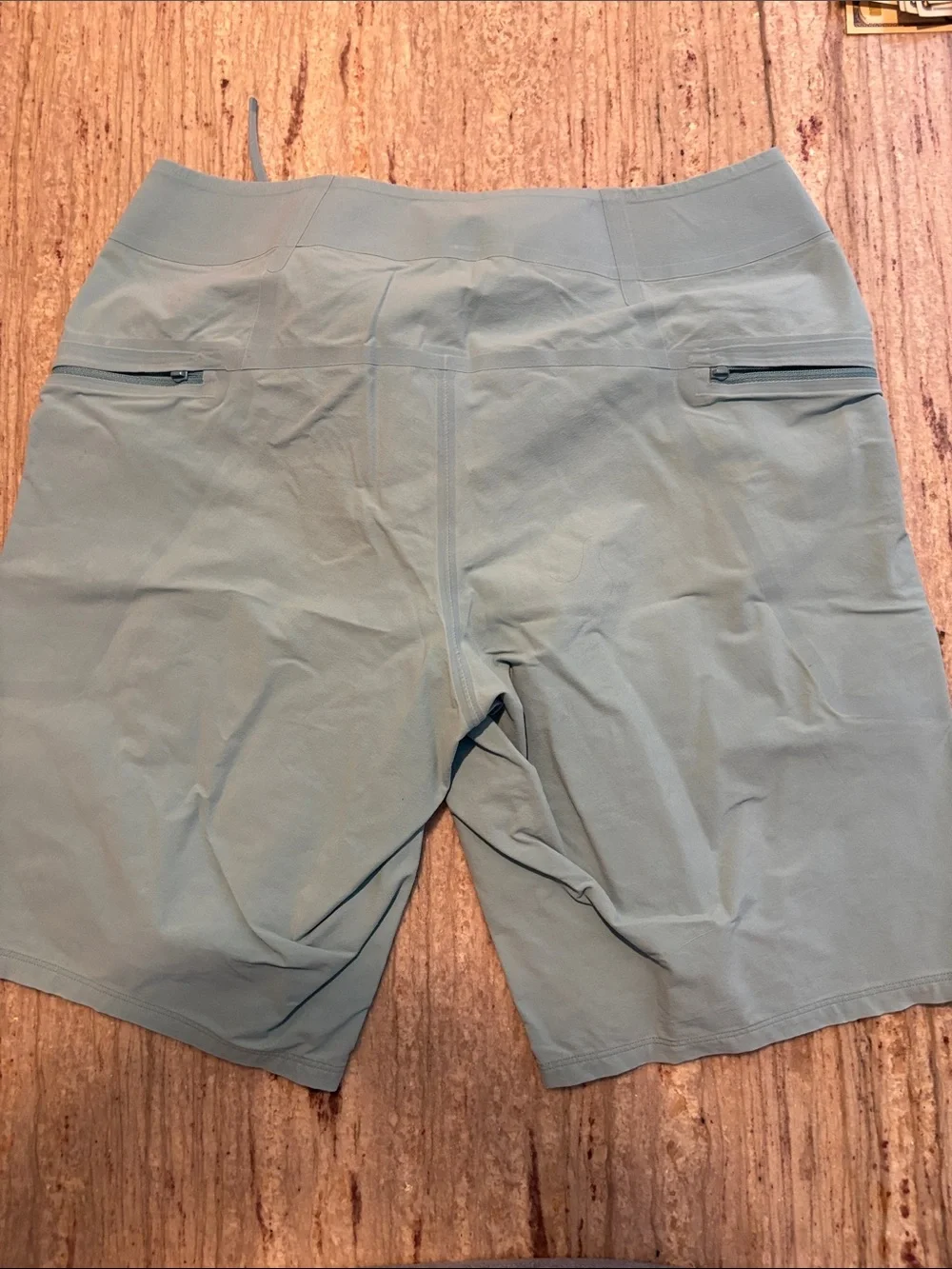 lululemon athletica light blue